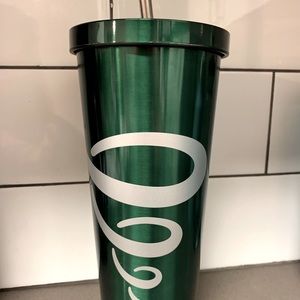 Jamba Juice tumbler, keeps cold drinks cold 🥶